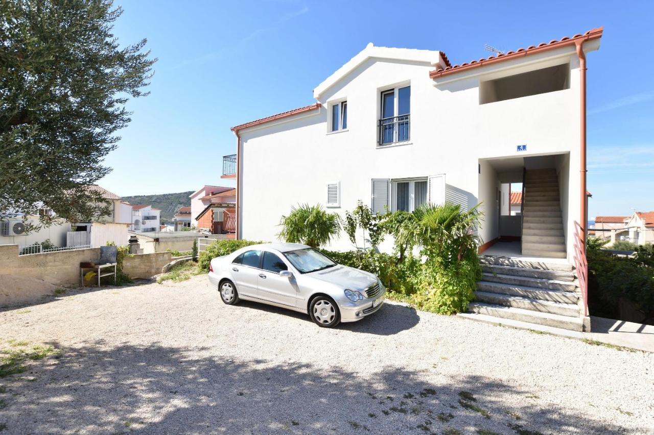 פרימוסטן Apartments And Room Kiko מראה חיצוני תמונה